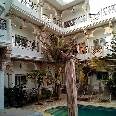 Hotel Paradialaw Dakar Eksteriør billede